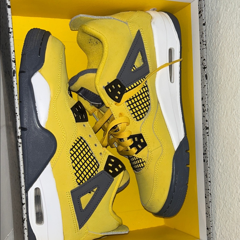 Jordan Kids Yellow and Gray High-Top Sneakers